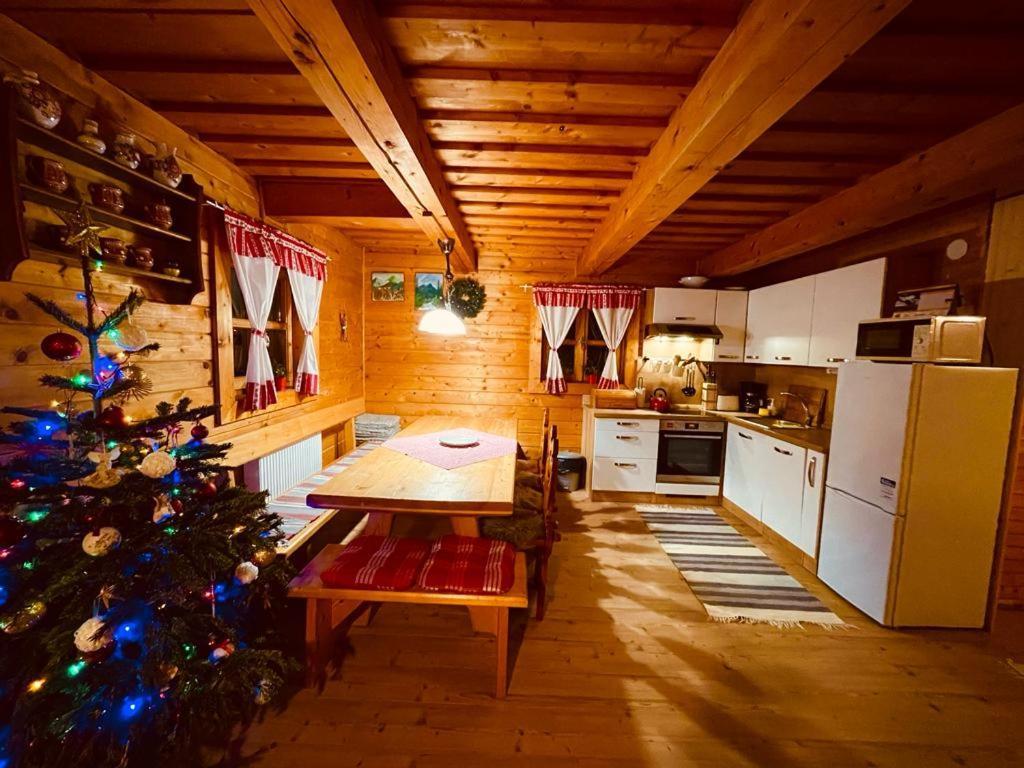 Chata Devena Valča Екстериор снимка